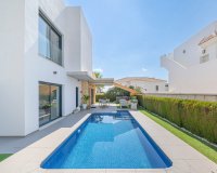 Resale - Villa / House - Ciudad Quesada - Lo pepin