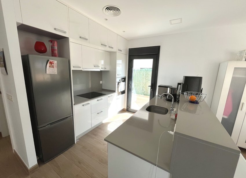 Resale - Villa / House - Ciudad Quesada - Pueblo Bravo