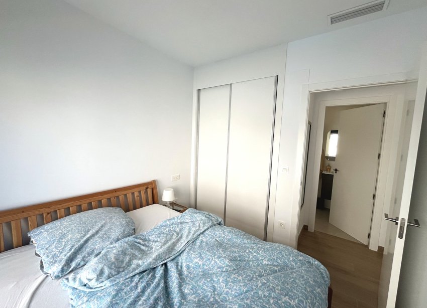 Resale - Villa / House - Ciudad Quesada - Pueblo Bravo