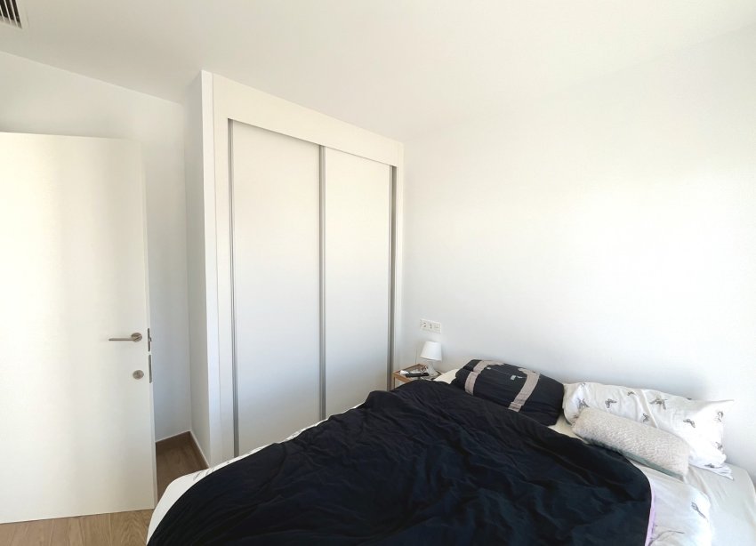 Resale - Villa / House - Ciudad Quesada - Pueblo Bravo