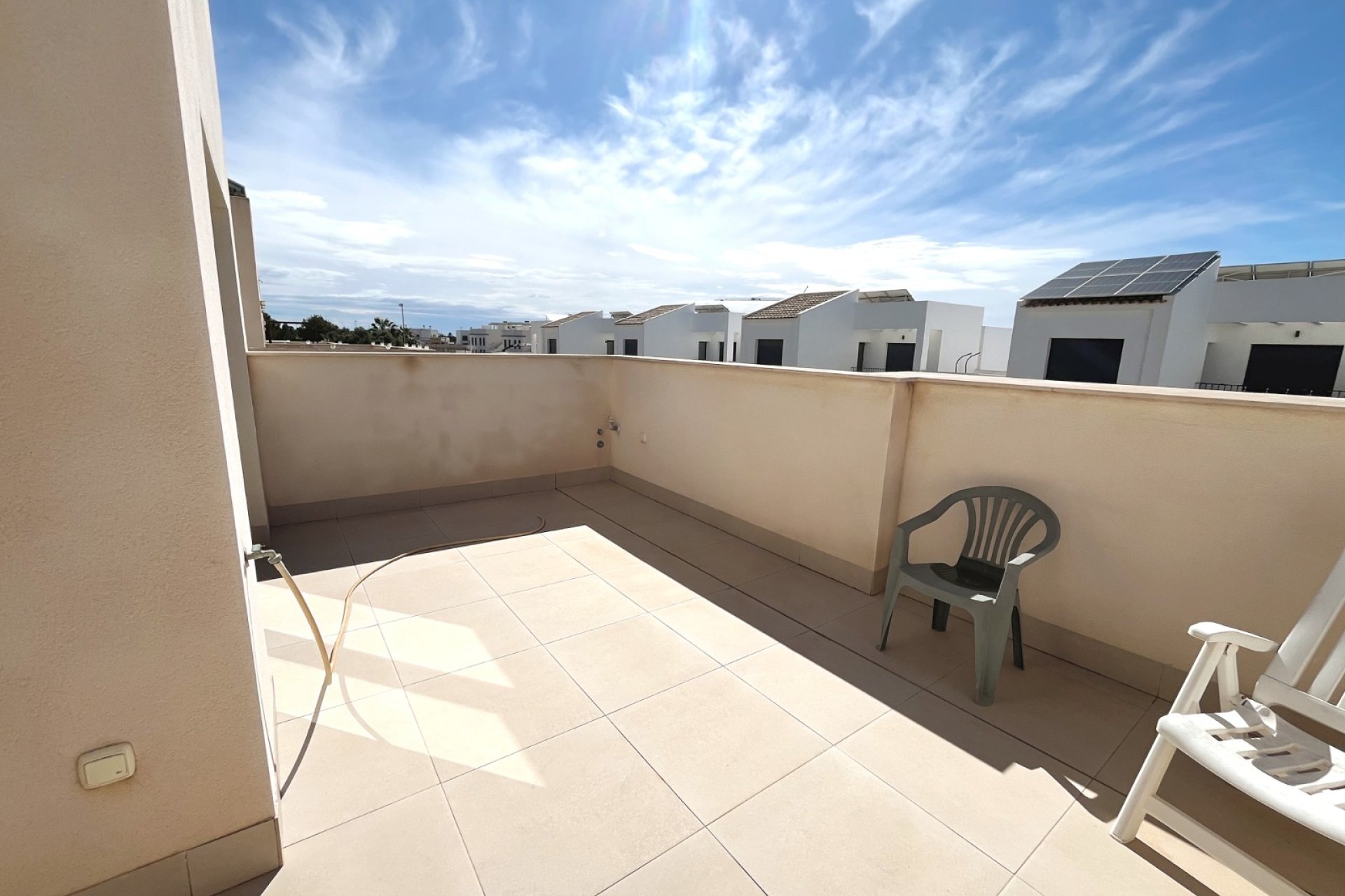 Resale - Villa / House - Ciudad Quesada - Pueblo Bravo