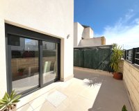 Resale - Villa / House - Ciudad Quesada - Pueblo Bravo