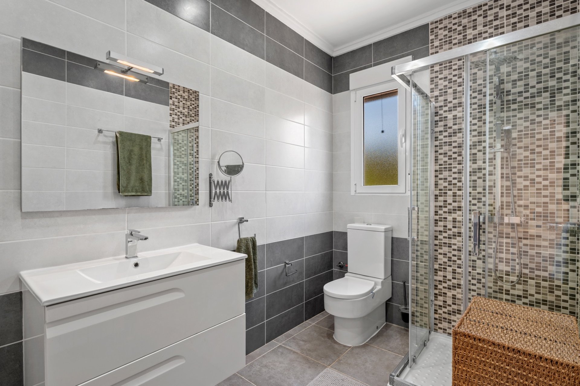Resale - Villa / House - Ciudad Quesada - Rojales