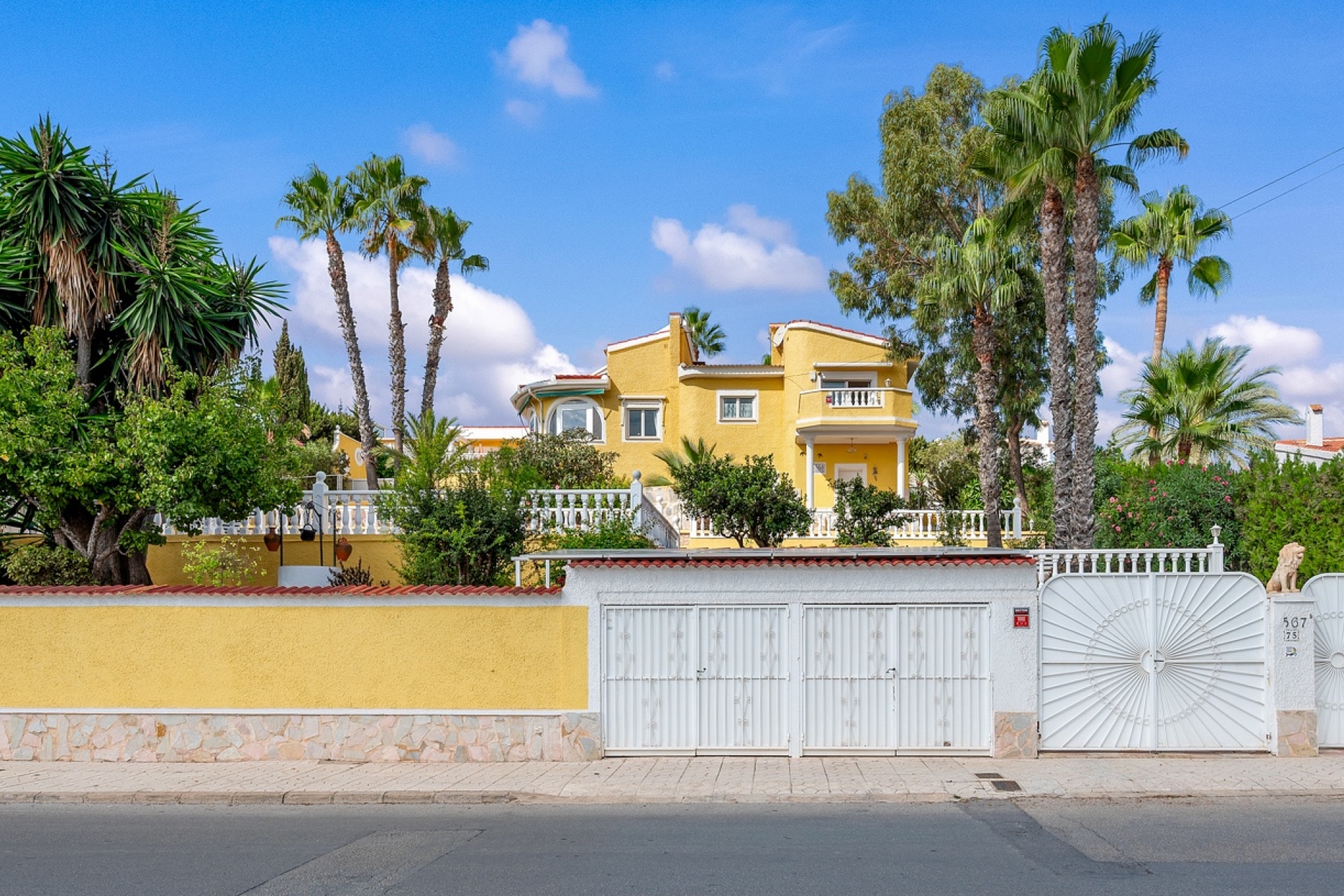 Resale - Villa / House - Ciudad Quesada - Rojales