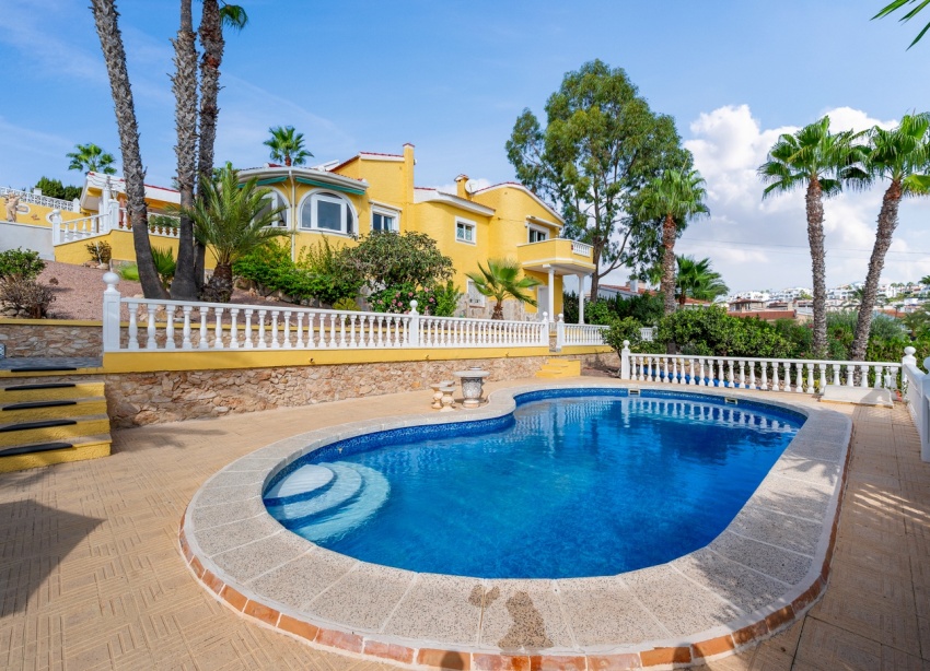 Resale - Villa / House - Ciudad Quesada - Rojales