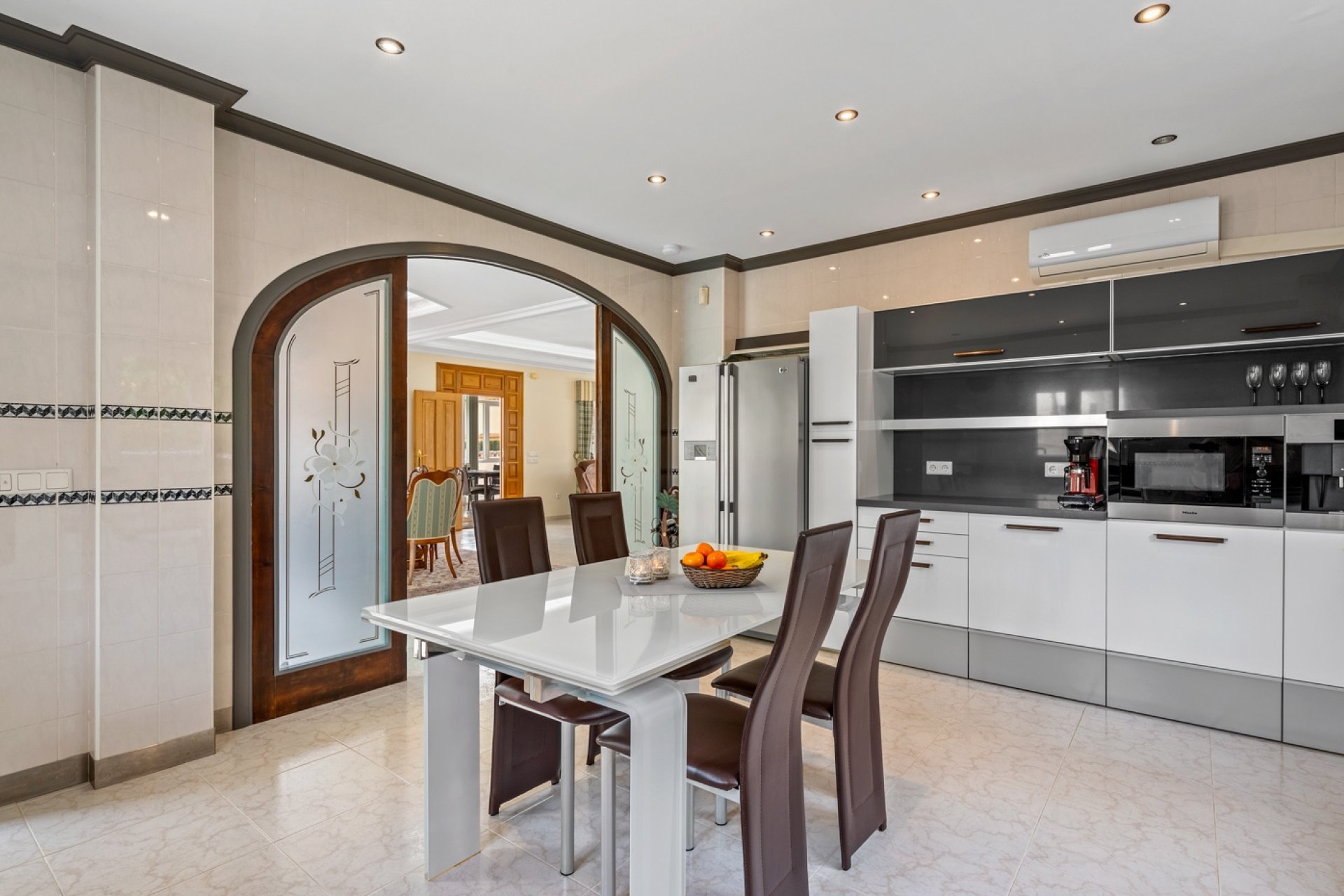 Resale - Villa / House - Ciudad Quesada