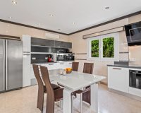Resale - Villa / House - Ciudad Quesada