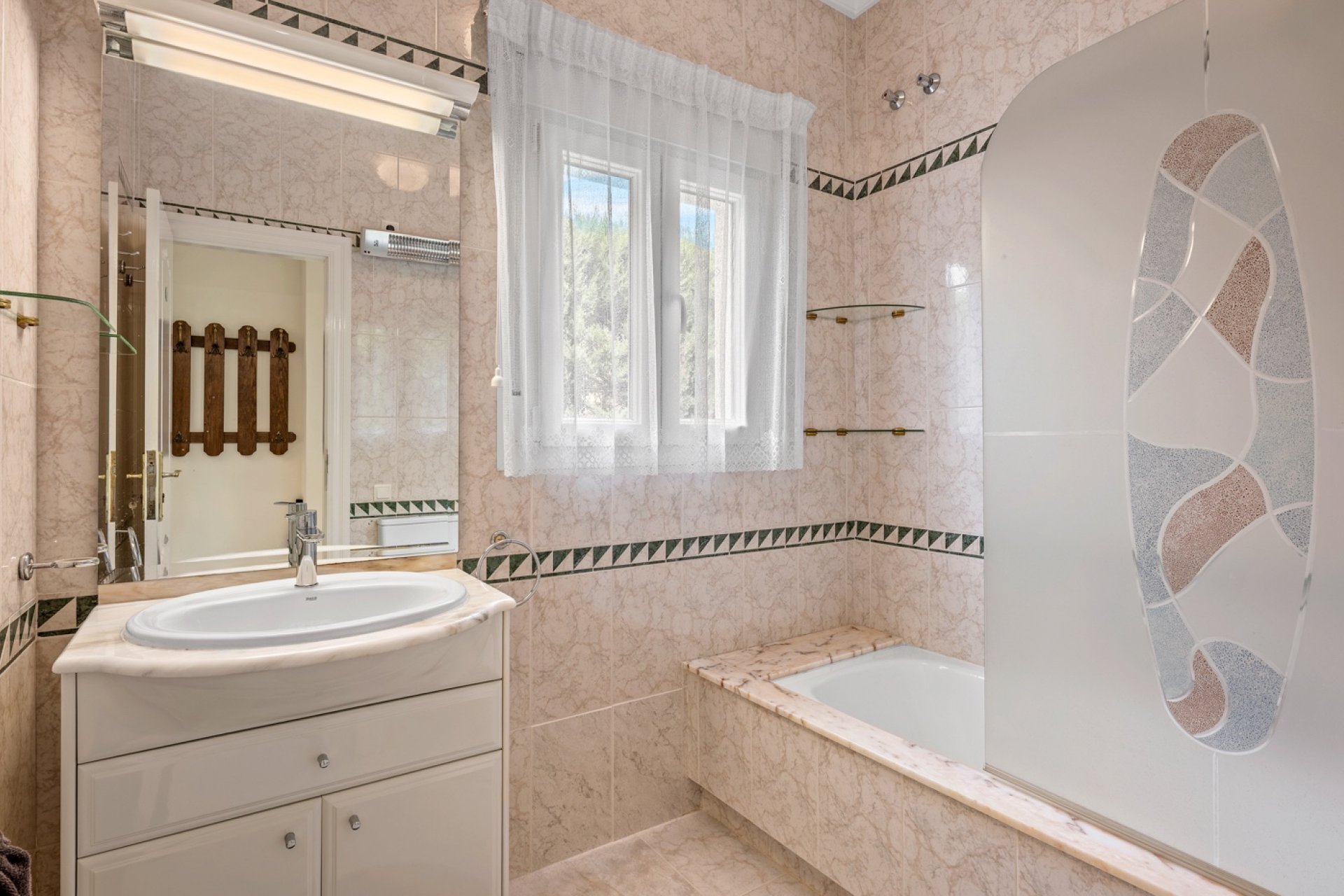 Resale - Villa / House - Ciudad Quesada