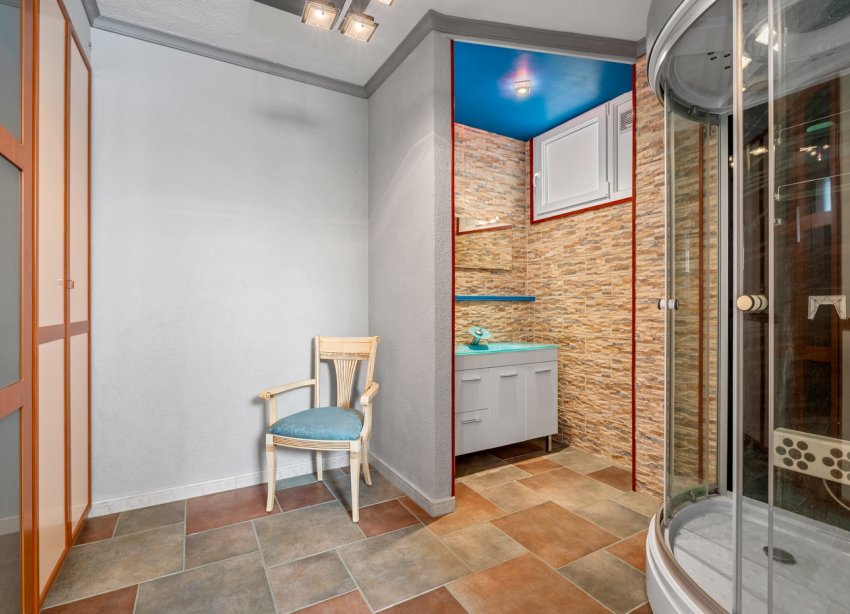 Resale - Villa / House - Ciudad Quesada