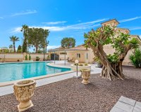 Resale - Villa / House - Ciudad Quesada