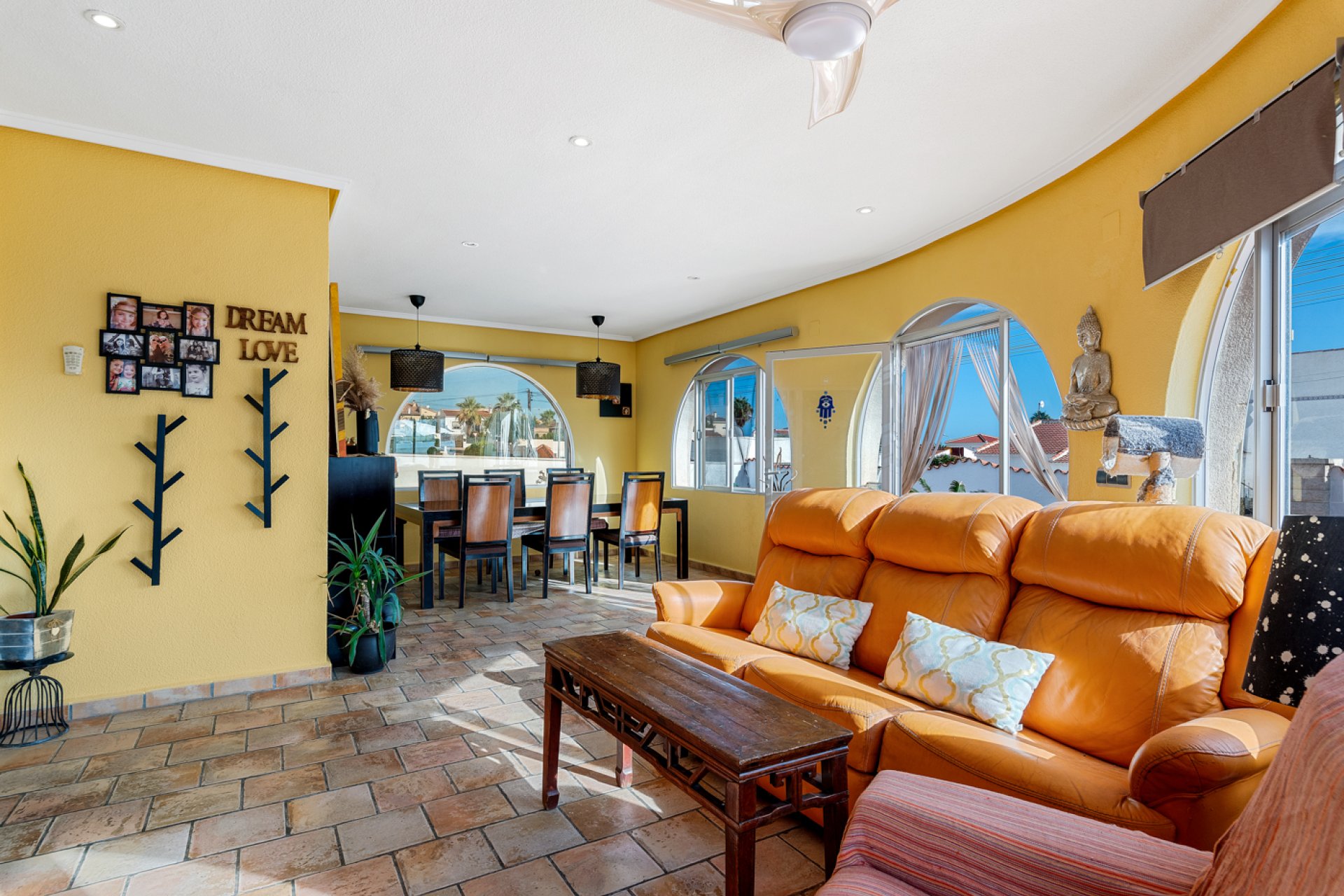 Resale - Villa / House - Ciudad Quesada