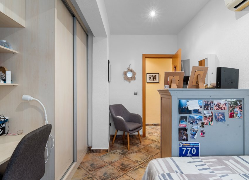 Resale - Villa / House - Ciudad Quesada