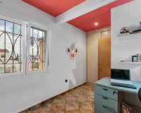 Resale - Villa / House - Ciudad Quesada