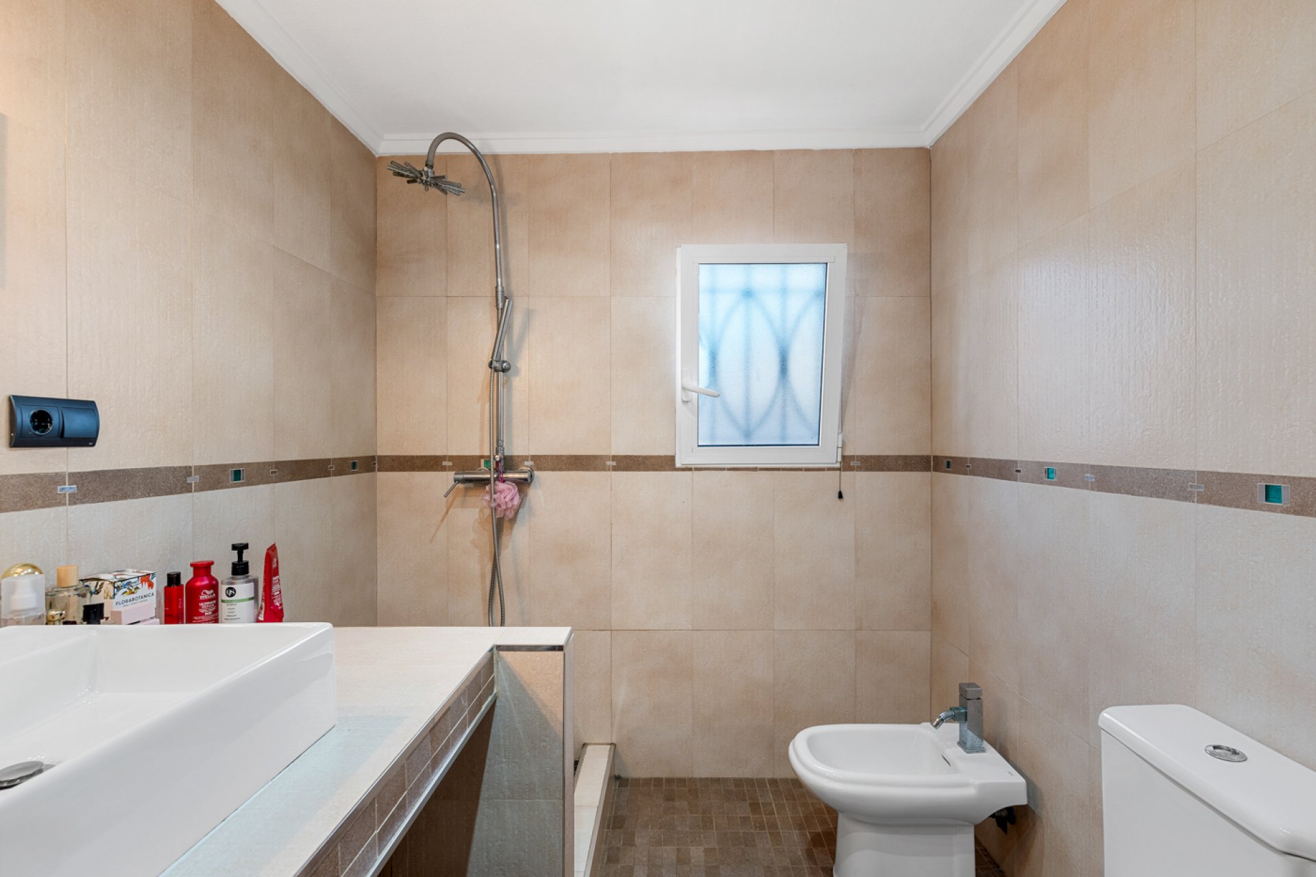 Resale - Villa / House - Ciudad Quesada