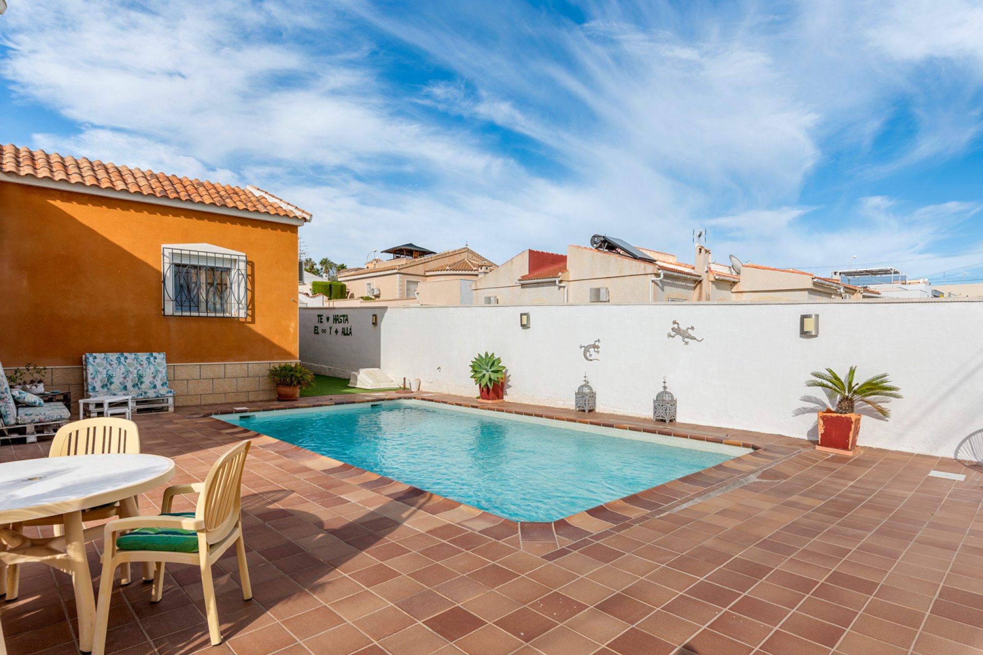 Resale - Villa / House - Ciudad Quesada