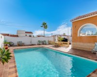 Resale - Villa / House - Ciudad Quesada