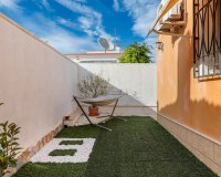 Resale - Villa / House - Ciudad Quesada