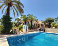 Resale - Villa / House - Ciudad Quesada