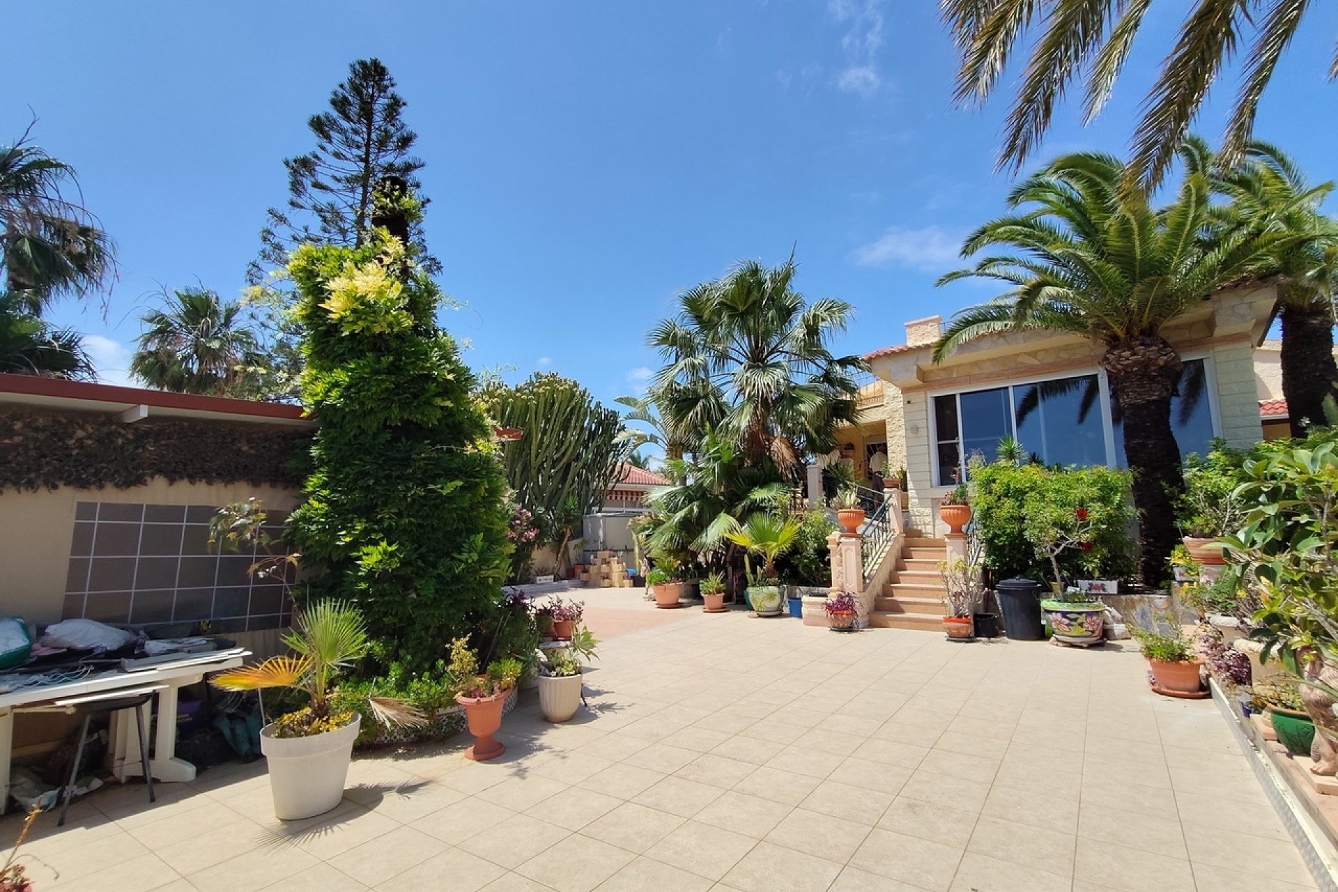 Resale - Villa / House - Ciudad Quesada