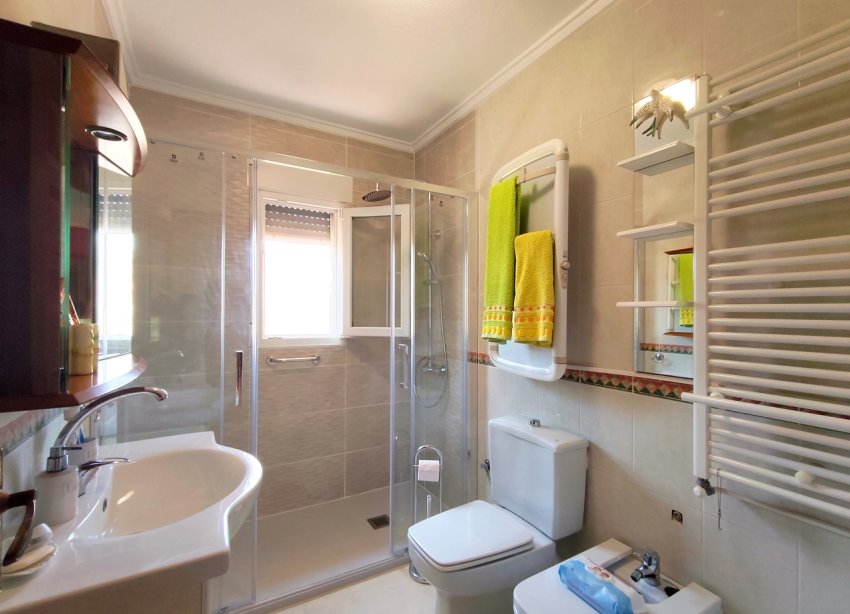 Resale - Villa / House - Ciudad Quesada