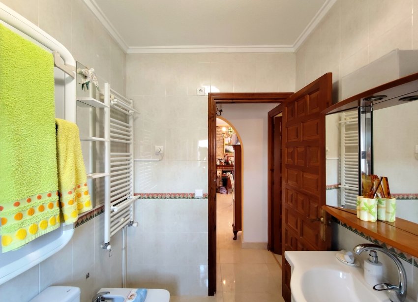 Resale - Villa / House - Ciudad Quesada