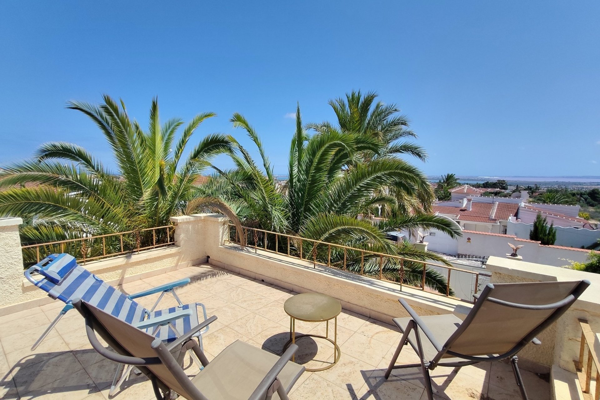 Resale - Villa / House - Ciudad Quesada