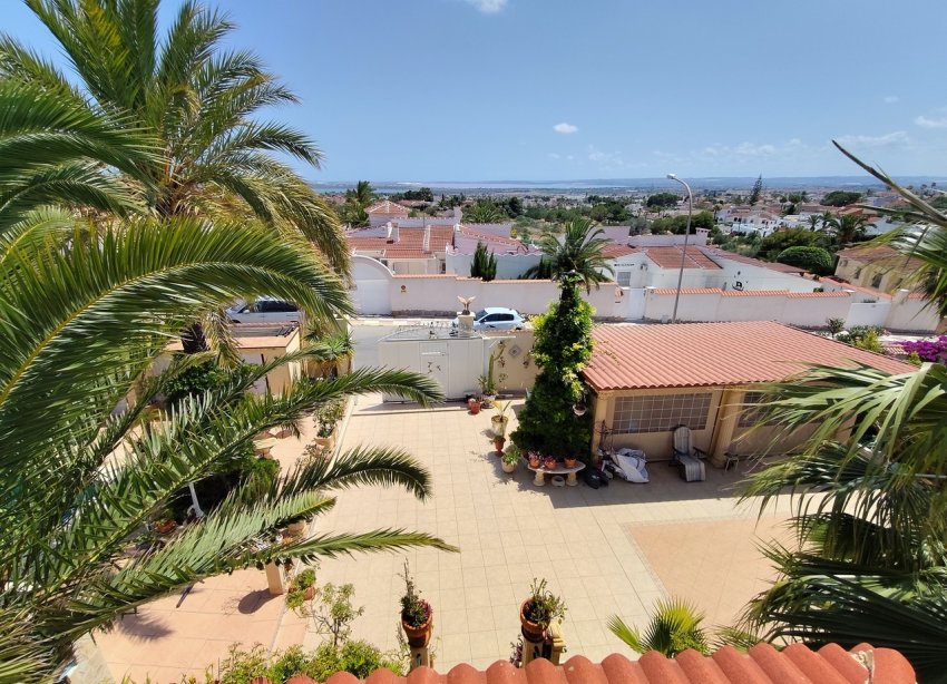 Resale - Villa / House - Ciudad Quesada