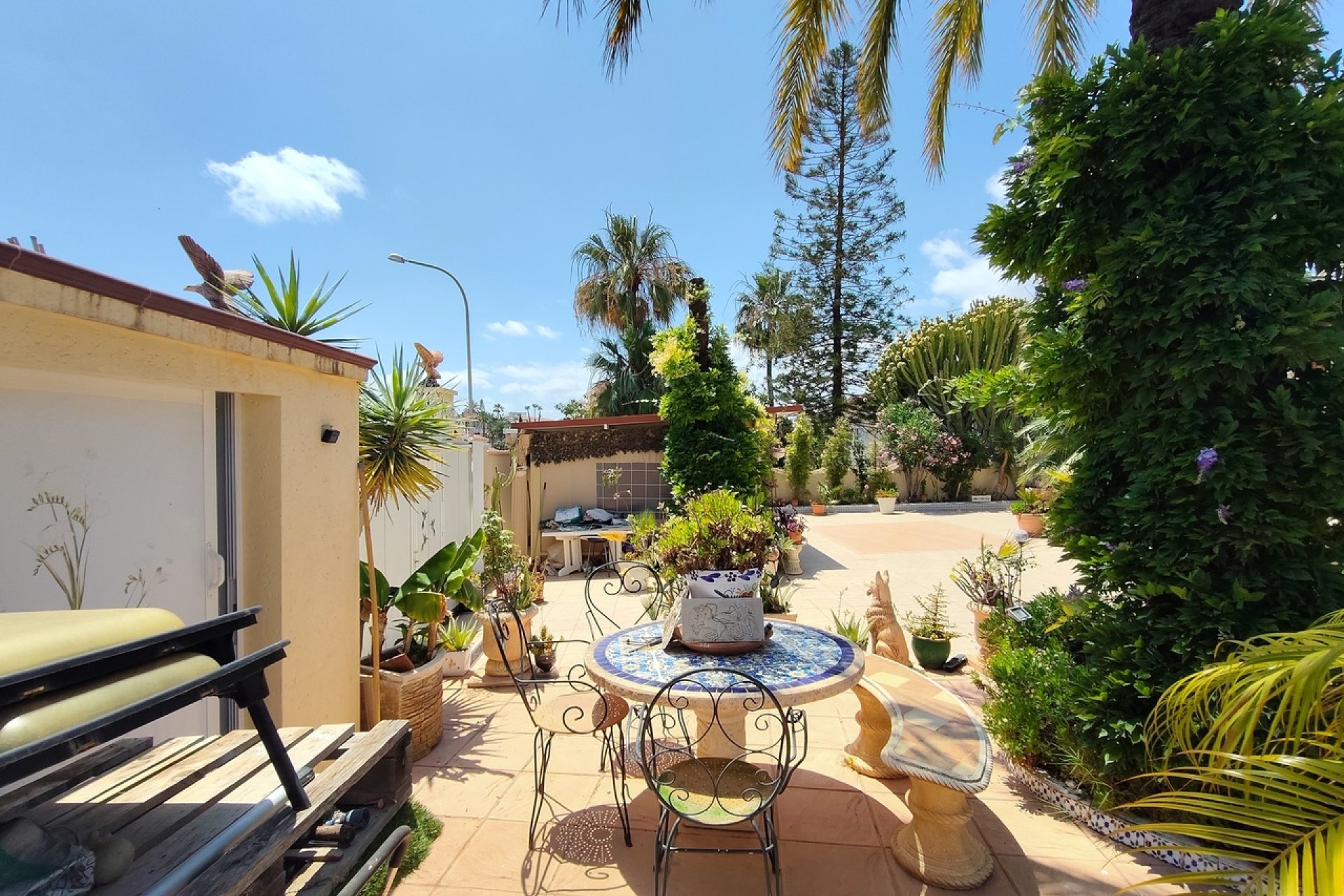 Resale - Villa / House - Ciudad Quesada