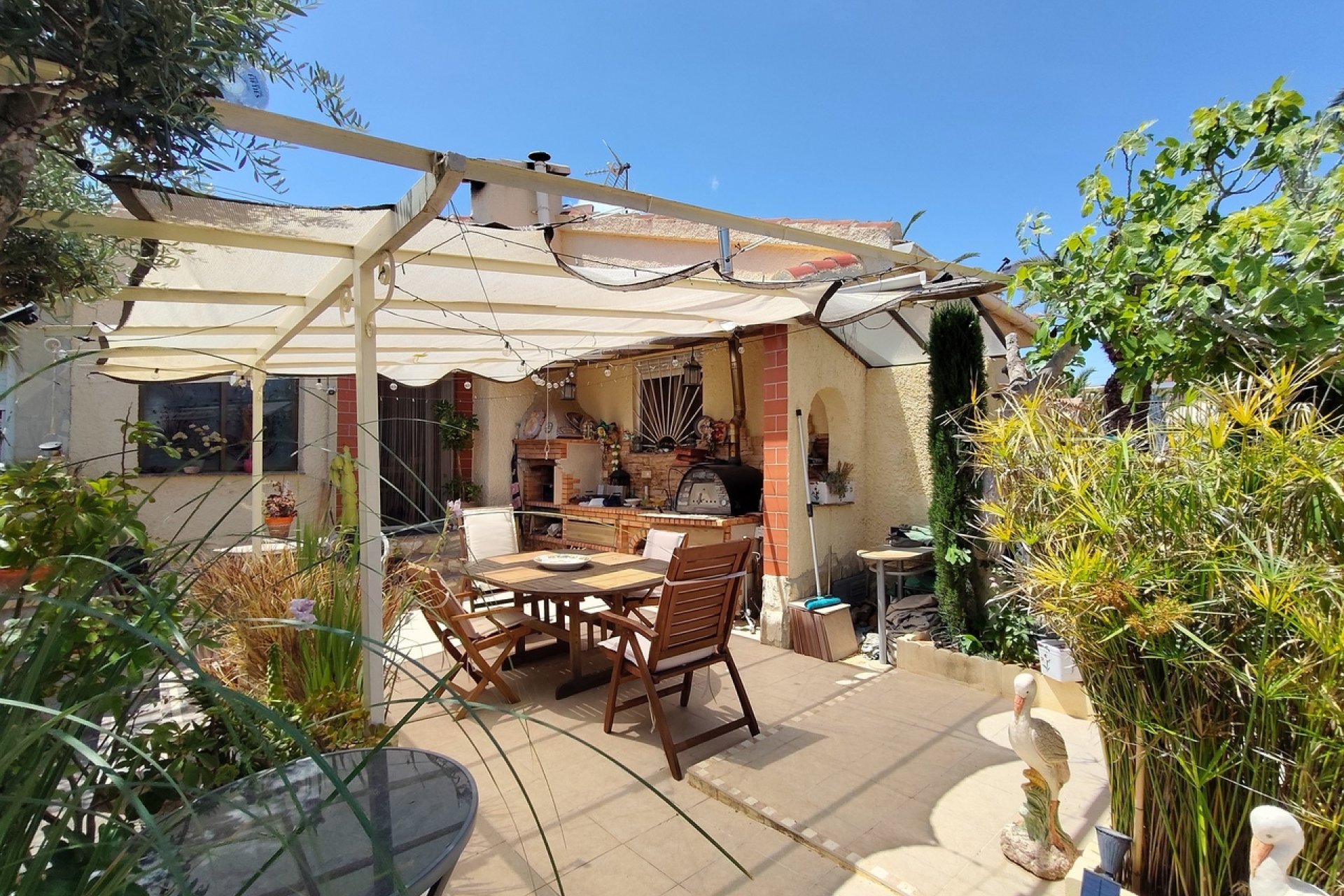 Resale - Villa / House - Ciudad Quesada