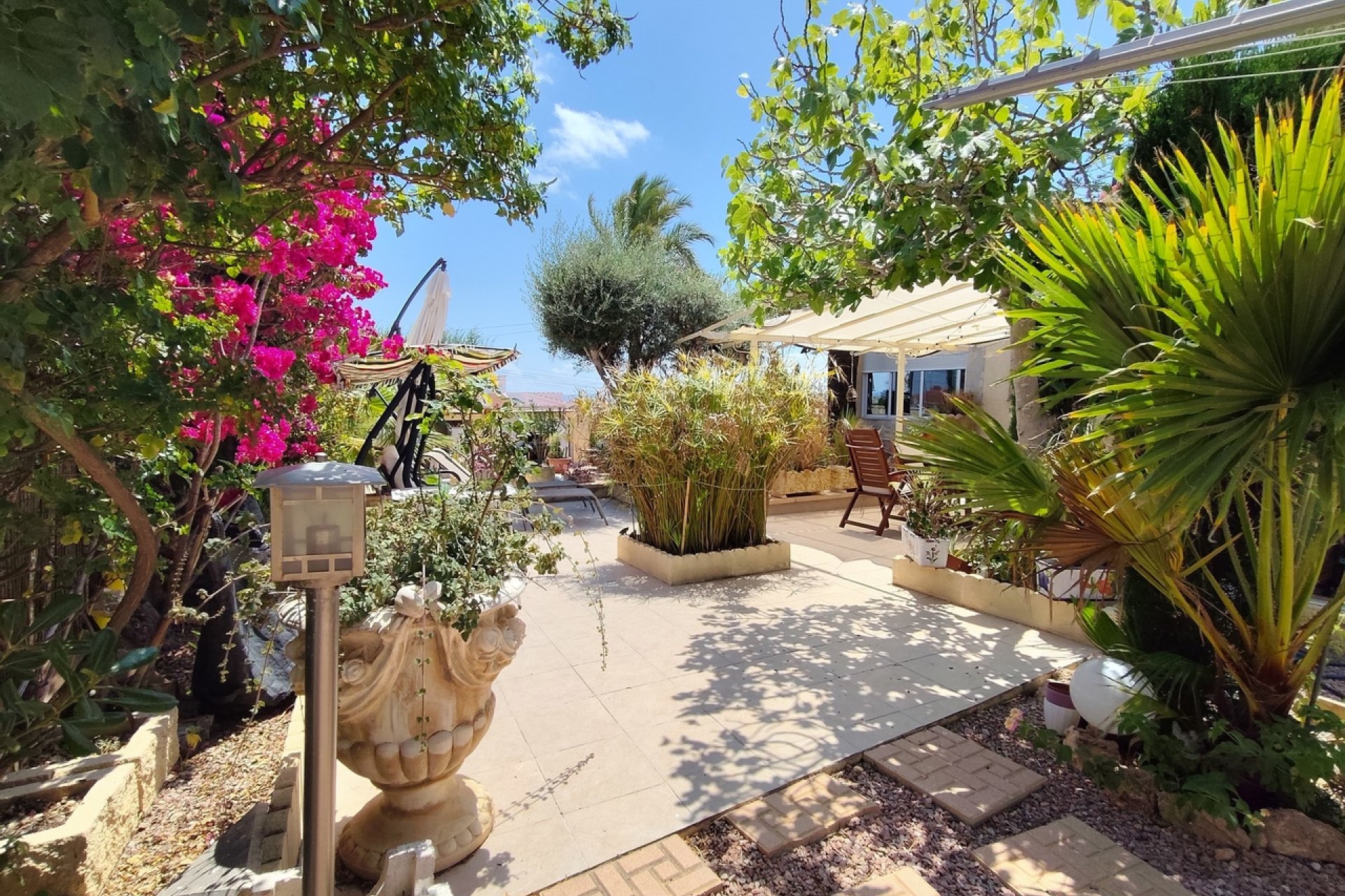Resale - Villa / House - Ciudad Quesada