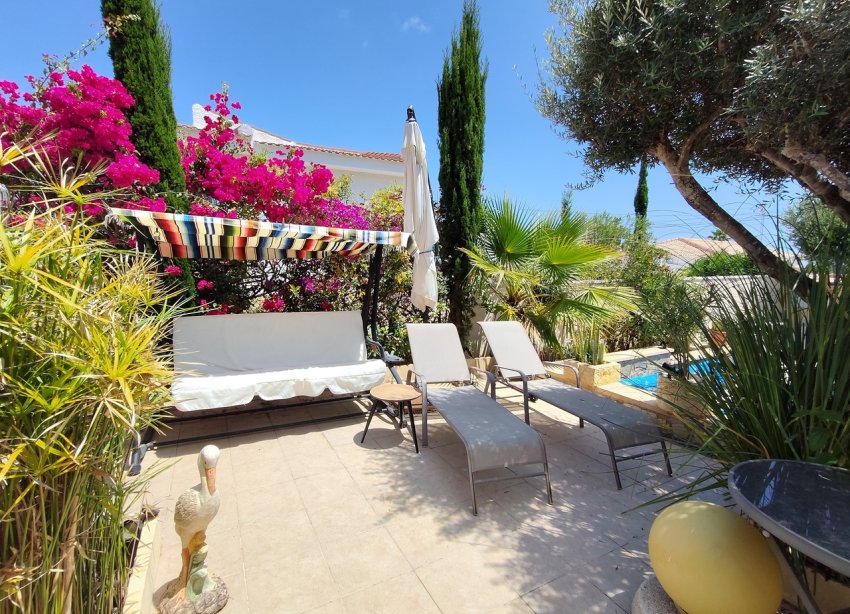Resale - Villa / House - Ciudad Quesada