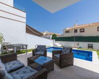 Resale - Villa / House - Ciudad Quesada