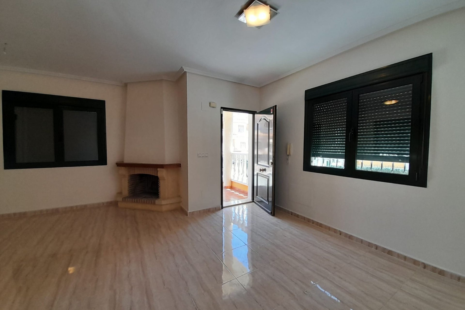Resale - Villa / House - Ciudad Quesada