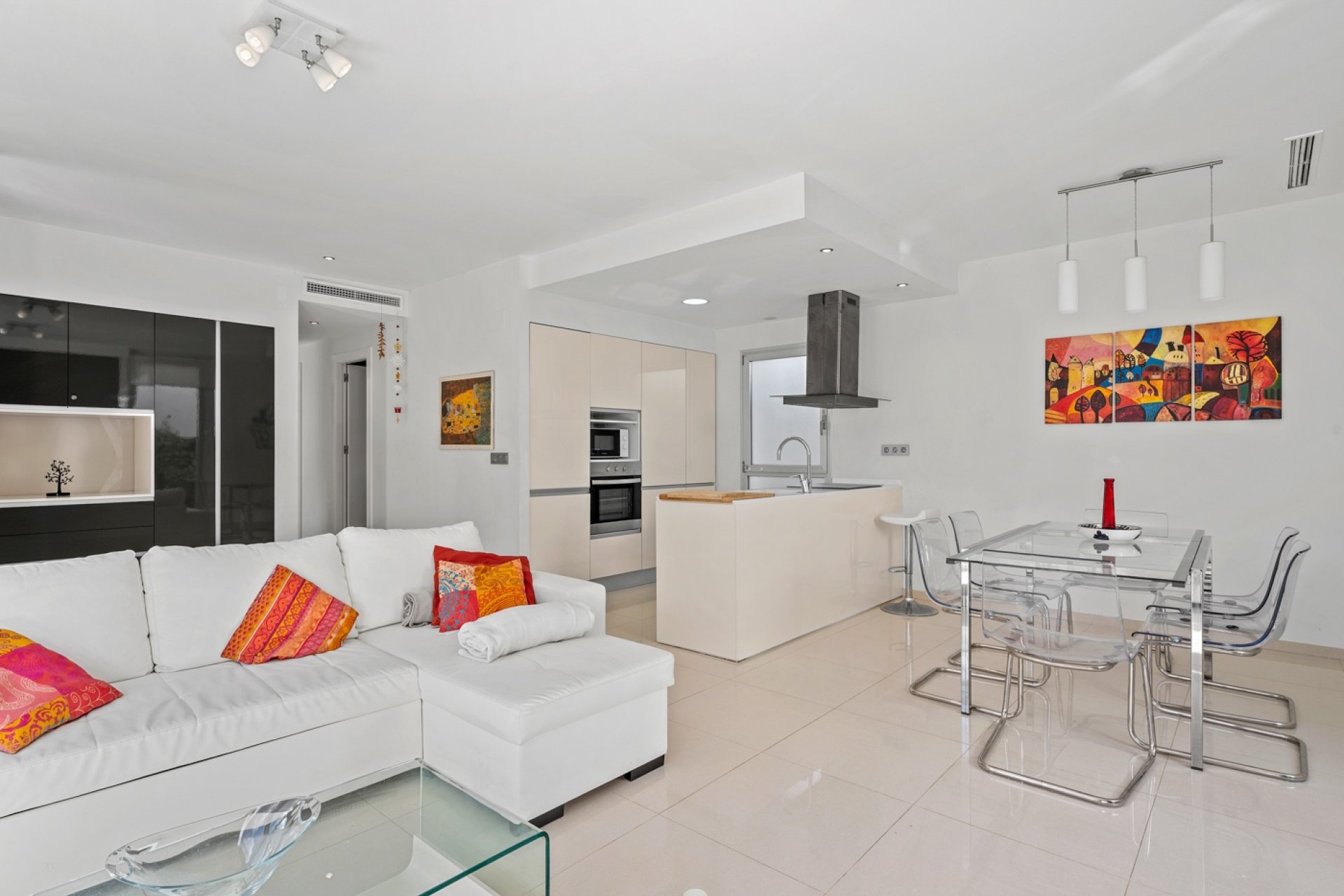Resale - Villa / House - Ciudad Quesada
