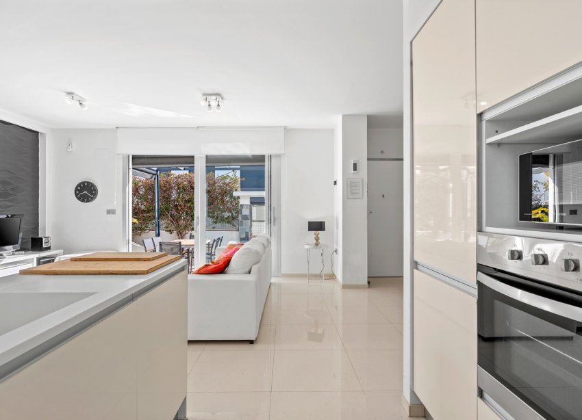 Resale - Villa / House - Ciudad Quesada