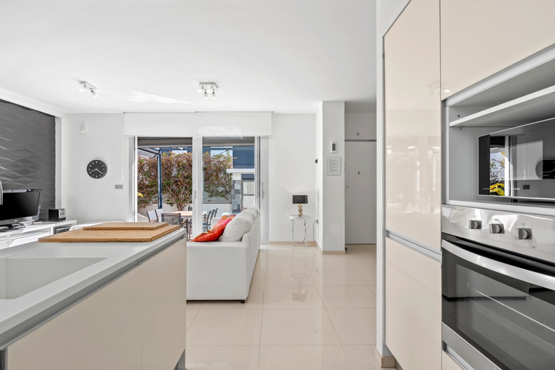Resale - Villa / House - Ciudad Quesada