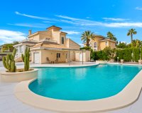 Resale - Villa / House - Ciudad Quesada