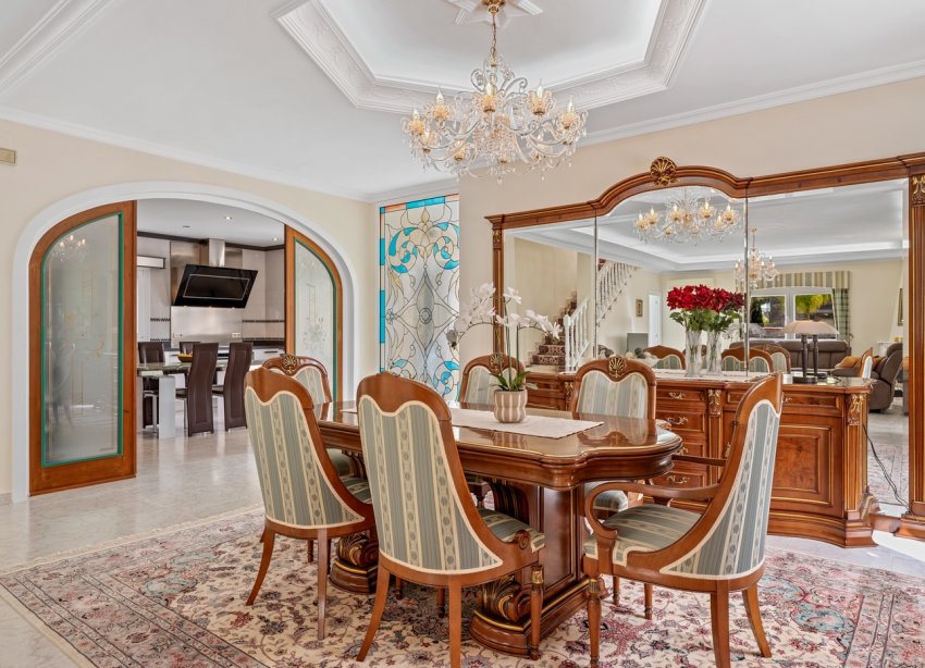 Resale - Villa / House - Ciudad Quesada
