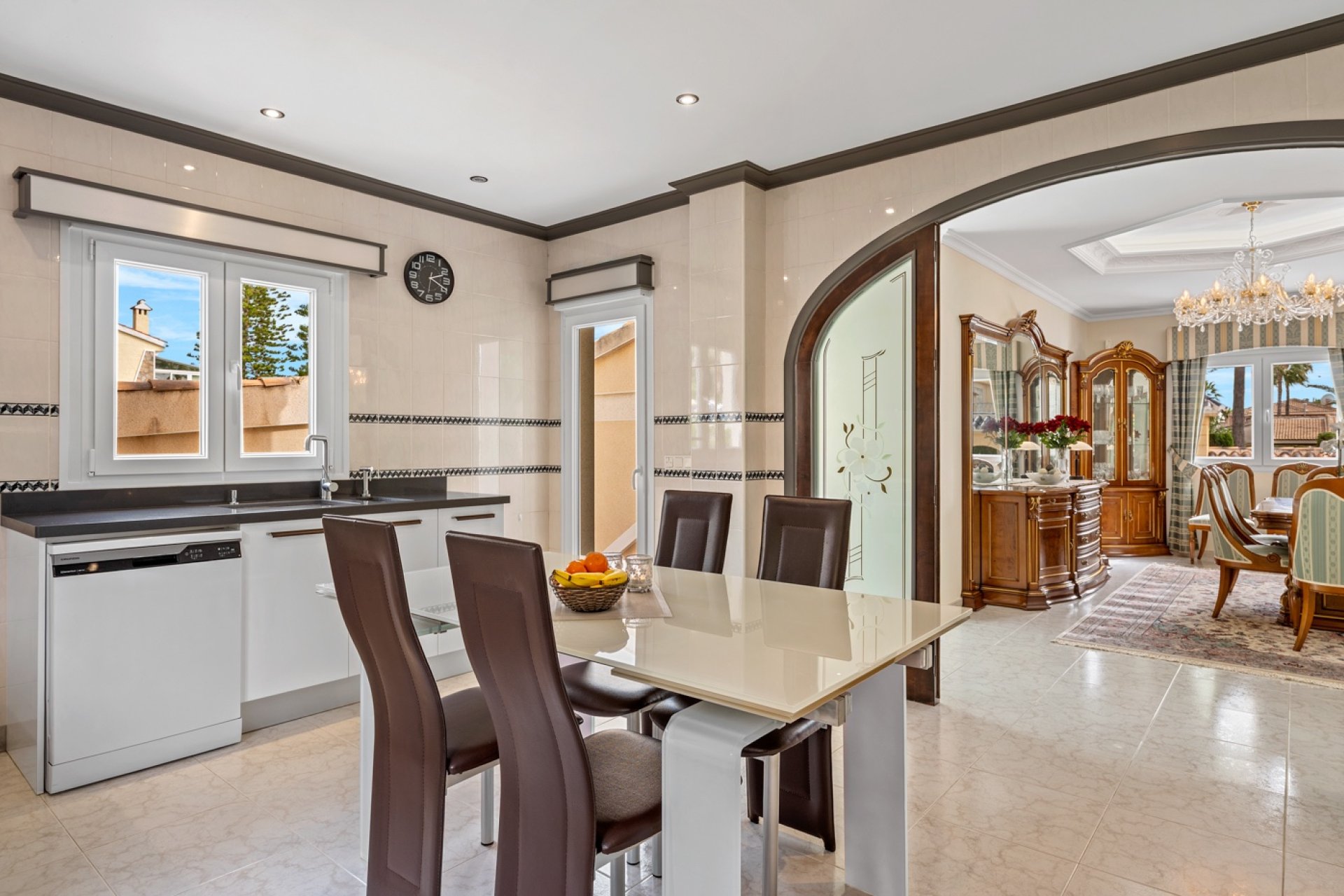 Resale - Villa / House - Ciudad Quesada