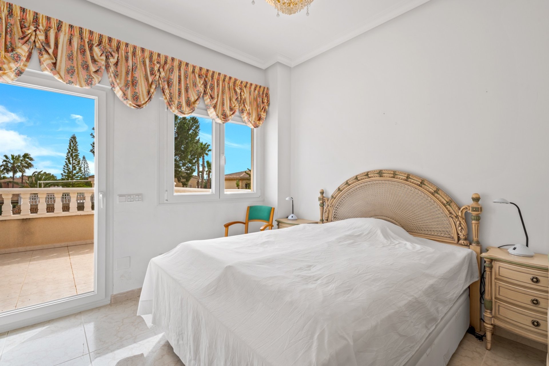 Resale - Villa / House - Ciudad Quesada