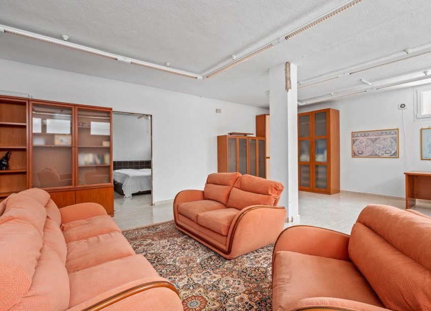 Resale - Villa / House - Ciudad Quesada