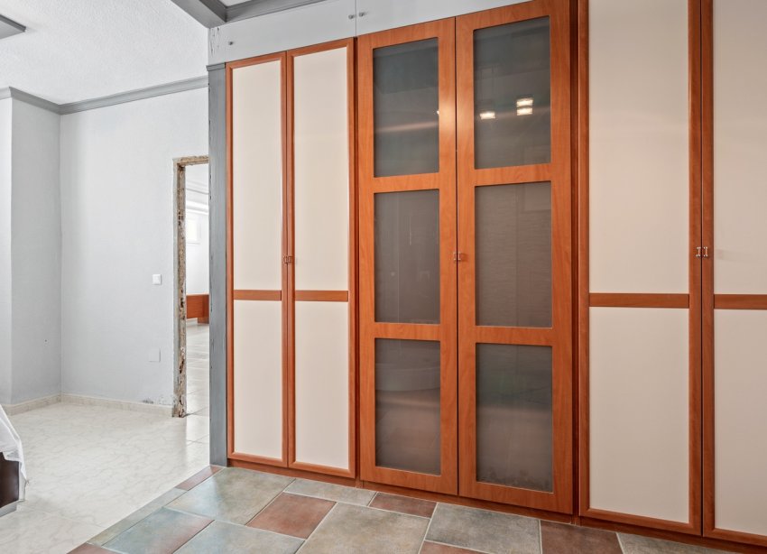 Resale - Villa / House - Ciudad Quesada