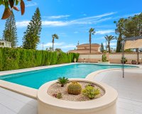 Resale - Villa / House - Ciudad Quesada