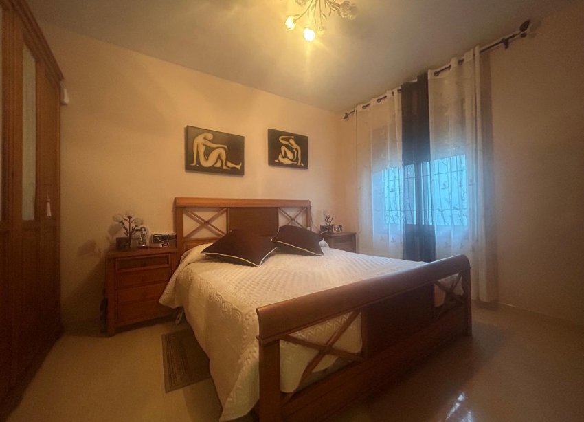 Resale - Villa / House - Dehesa de campoamor - Campoamor