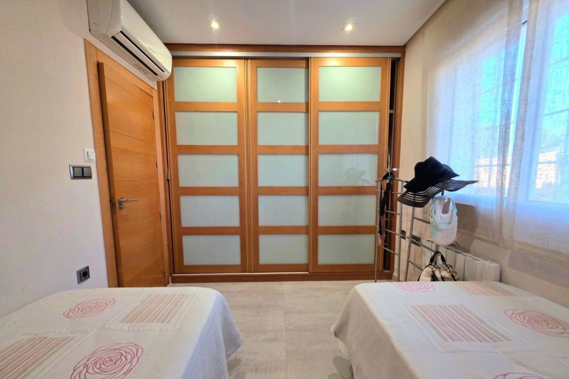 Resale - Villa / House - Dehesa de campoamor - Campoamor