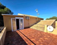 Resale - Villa / House - Dehesa de campoamor - Campoamor