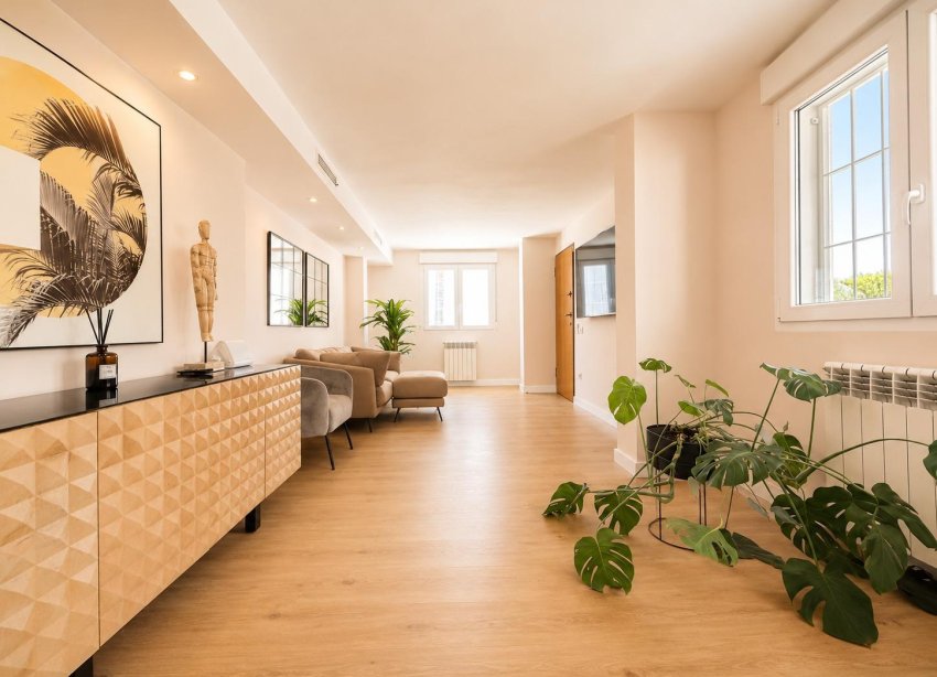 Resale - Villa / House - Dehesa de campoamor - Campoamor