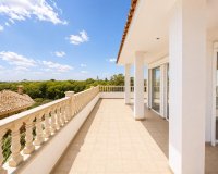 Resale - Villa / House - Dehesa de campoamor - Campoamor