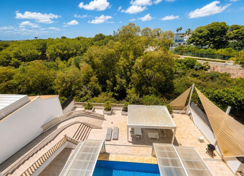 Resale - Villa / House - Dehesa de campoamor - Campoamor