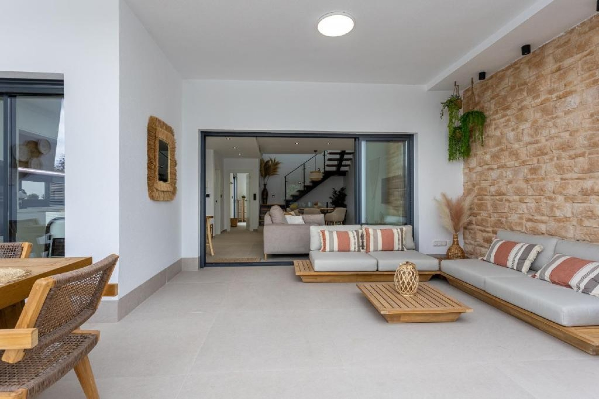 Resale - Villa / House - Dolores